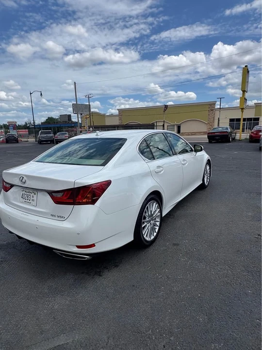 2013 Lexus GS 4th Gen - Image 3 of 18