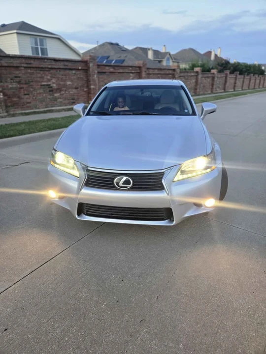 2013 Lexus GS 4th Gen - Image 5 of 9