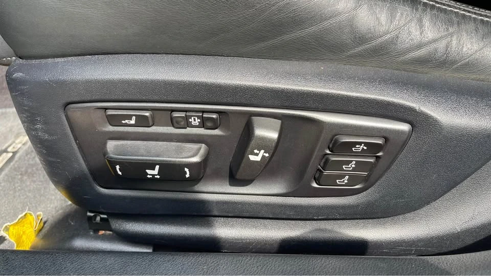 2013 Lexus GS 4th Gen - Image 6 of 19