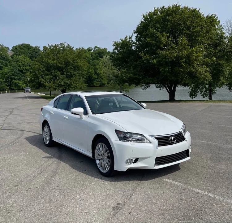 2013 Lexus GS 4th Gen - Image 2 of 19