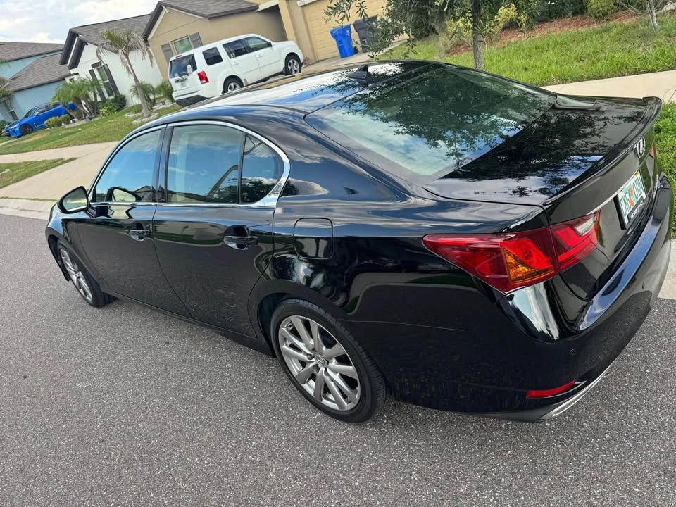 2013 Lexus GS 4th Gen - Image 8 of 20