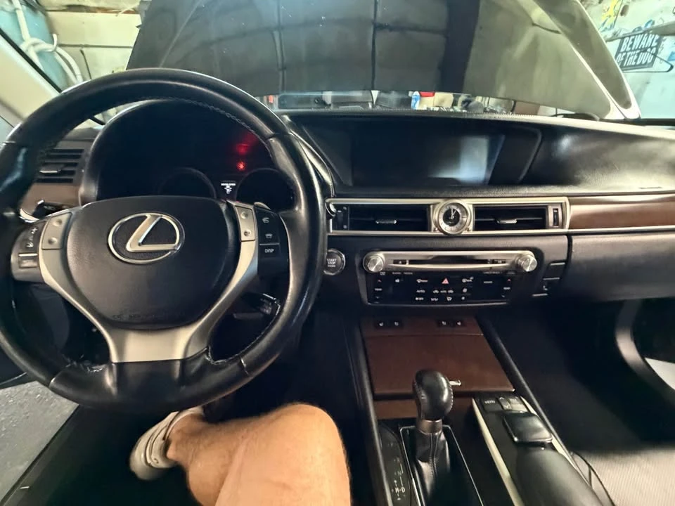 2013 Lexus GS 4th Gen - Image 7 of 10