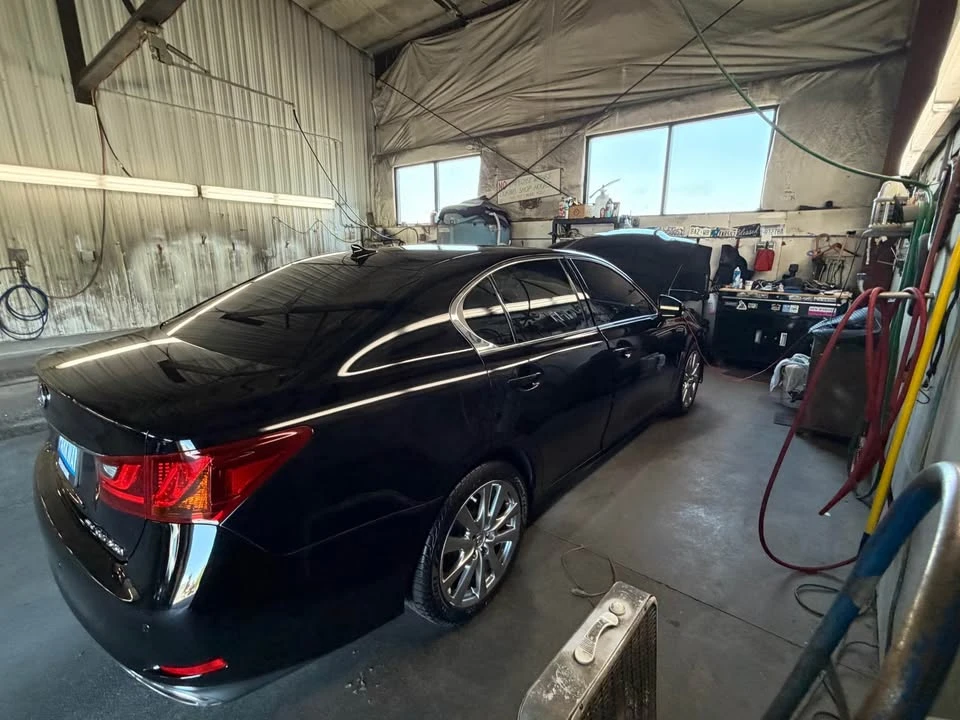 2013 Lexus GS 4th Gen - Image 5 of 10