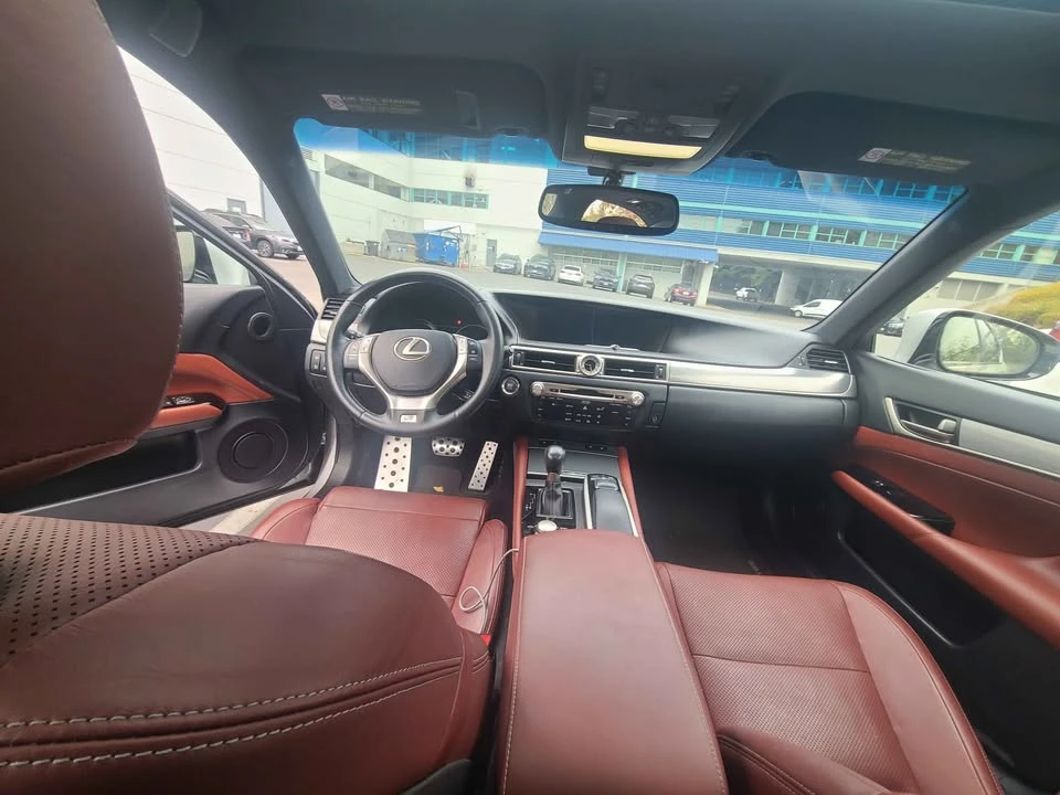 2013 Lexus GS 4th Gen - Image 2 of 8