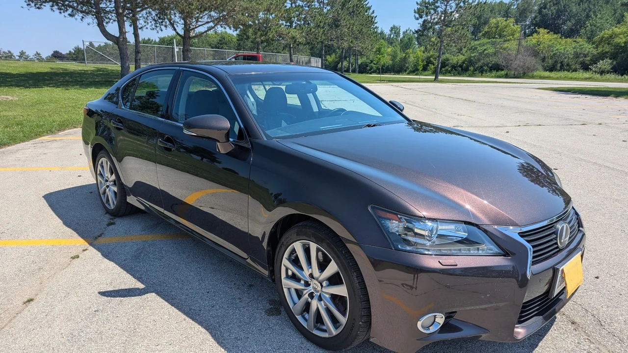 2013 Lexus GS 4th Gen - Image 3 of 13