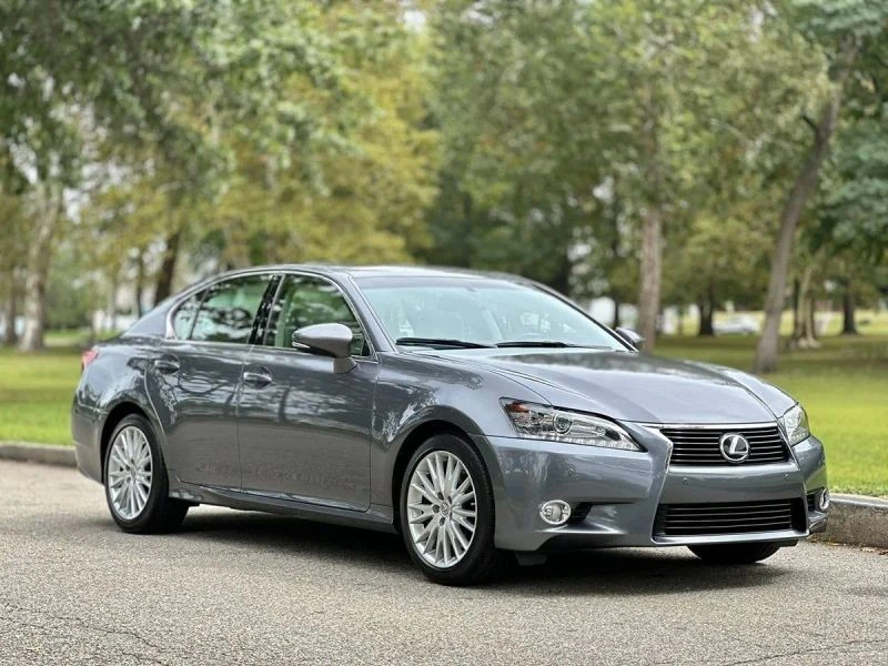 2013 Lexus GS 4th Gen - Image 3 of 12