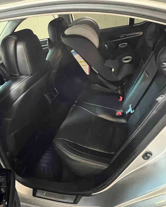 2013 Lexus GS 4th Gen - Image 5 of 6