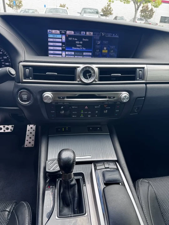 2013 Lexus GS 4th Gen - Image 11 of 20