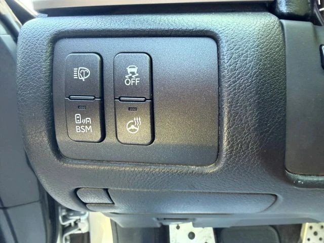 2013 Lexus GS 4th Gen - Image 24 of 31