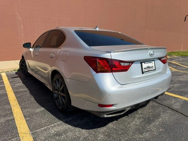 2013 Lexus GS 4th Gen - Image 11 of 31
