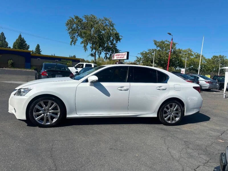 2013 Lexus GS 4th Gen - Image 5 of 15