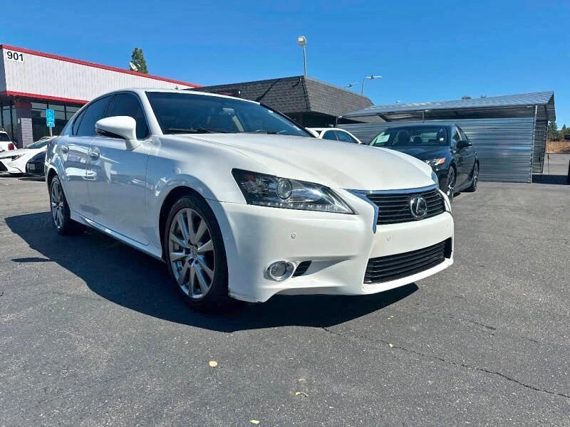 2013 Lexus GS 4th Gen - Image 1 of 15