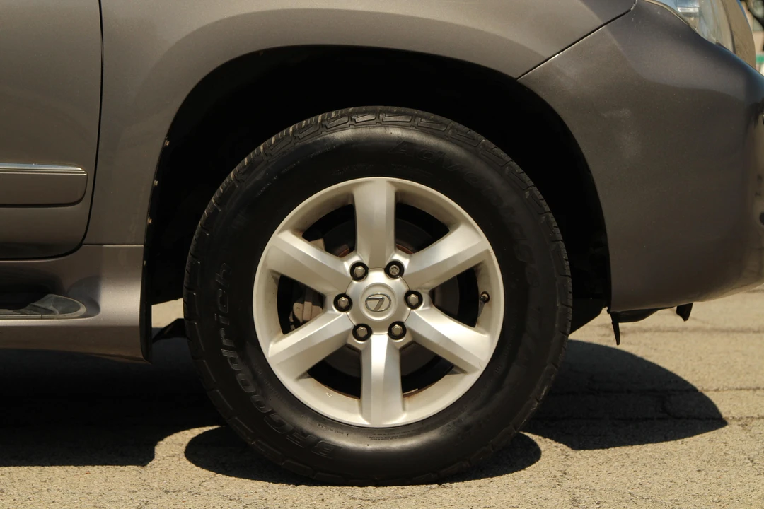 2013 Lexus GX 2nd Gen - Image 21 of 24