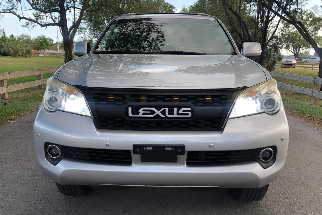 2013 Lexus GX 2nd Gen - Image 2 of 31