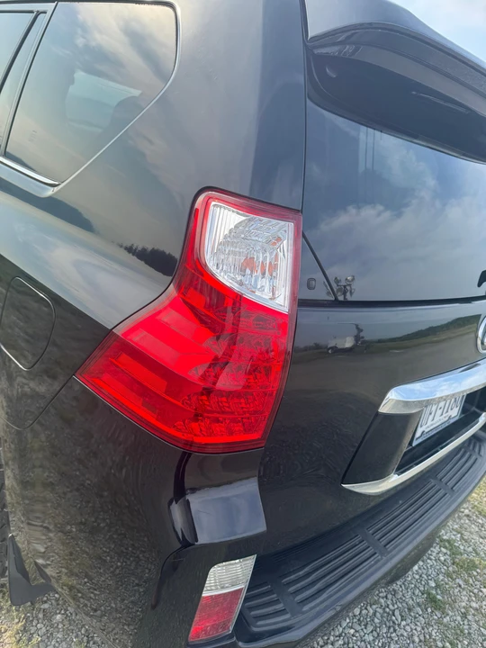 2013 Lexus GX 2nd Gen - Image 19 of 31