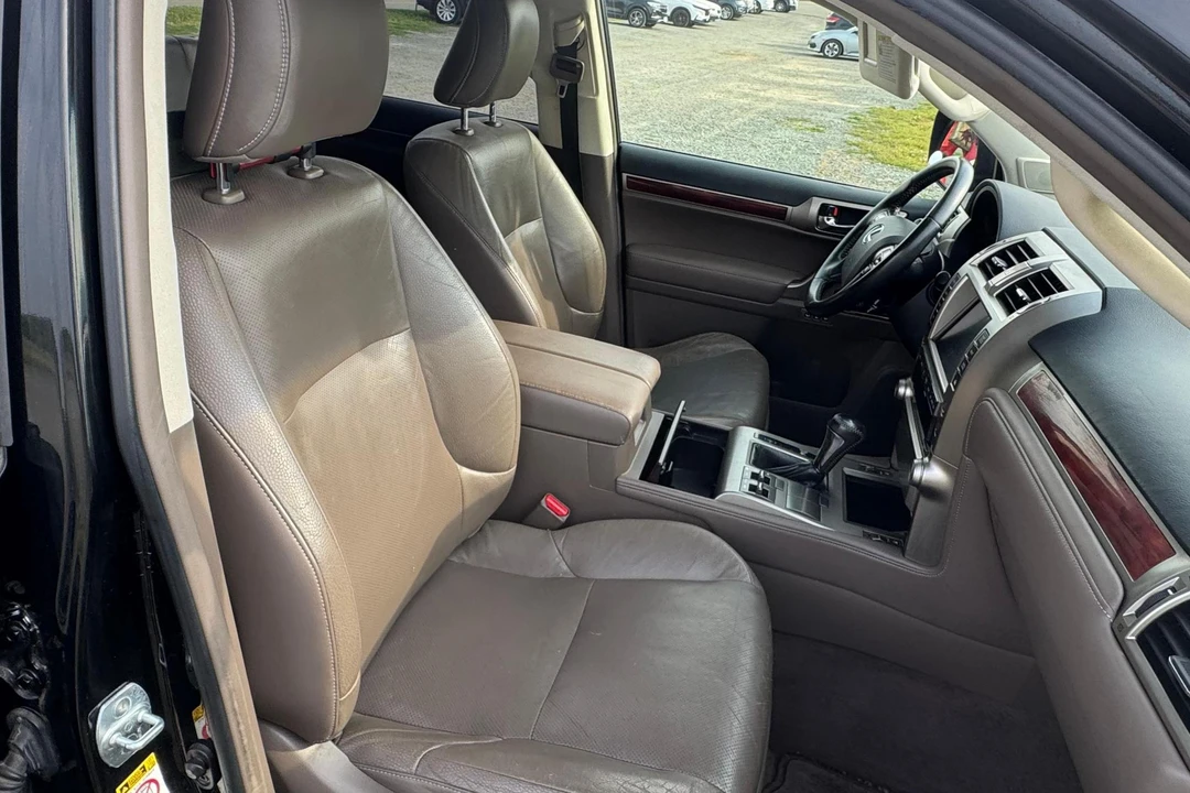 2013 Lexus GX 2nd Gen - Image 27 of 31