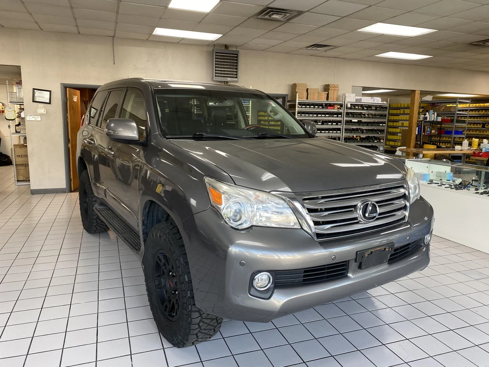 2013 Lexus GX 2nd Gen - Image 16 of 31