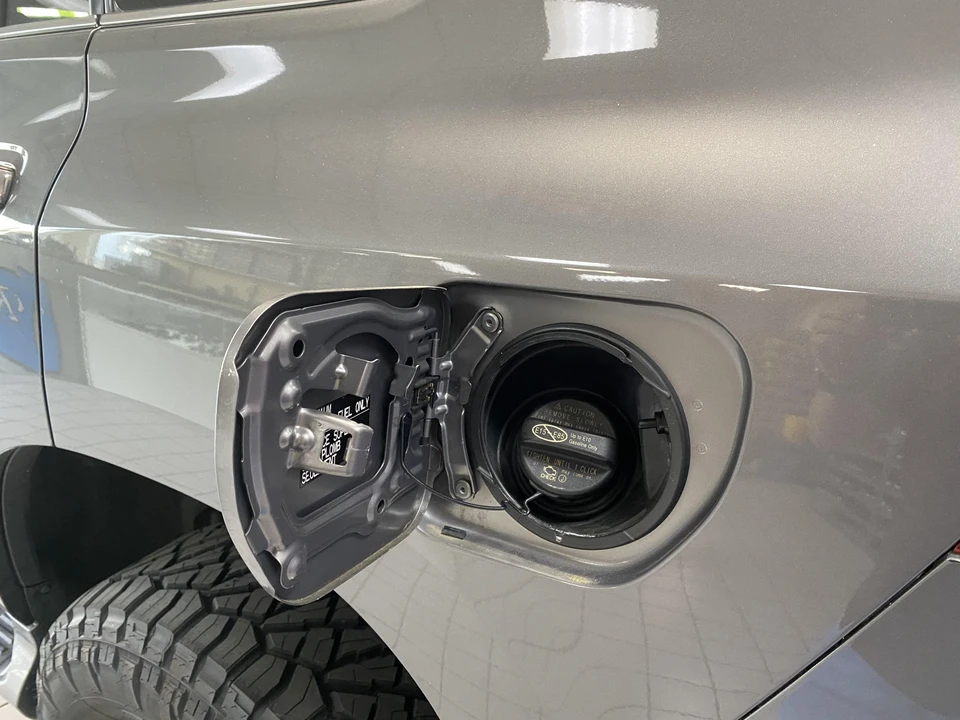 2013 Lexus GX 2nd Gen - Image 20 of 31