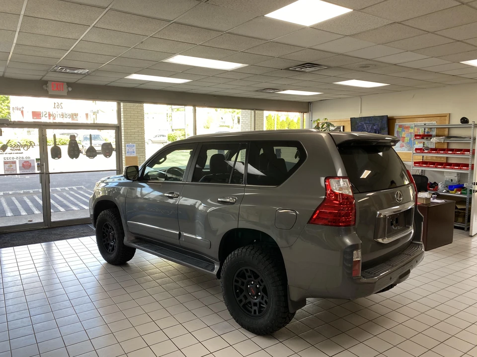 2013 Lexus GX 2nd Gen - Image 11 of 31