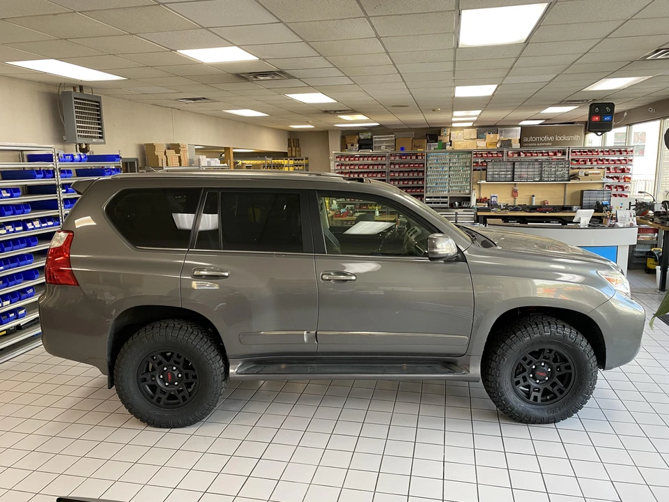 2013 Lexus GX 2nd Gen - Image 14 of 31
