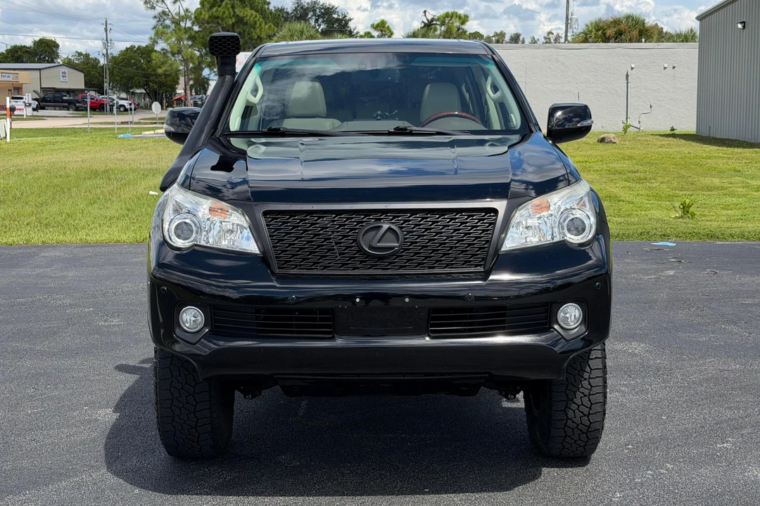 2013 Lexus GX 2nd Gen - Image 2 of 31