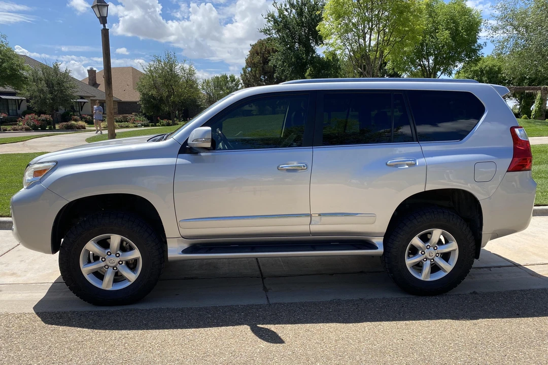 2013 Lexus GX 2nd Gen - Image 3 of 25