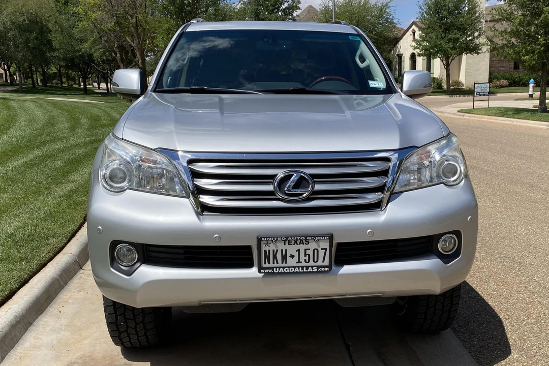 2013 Lexus GX 2nd Gen - Image 2 of 25