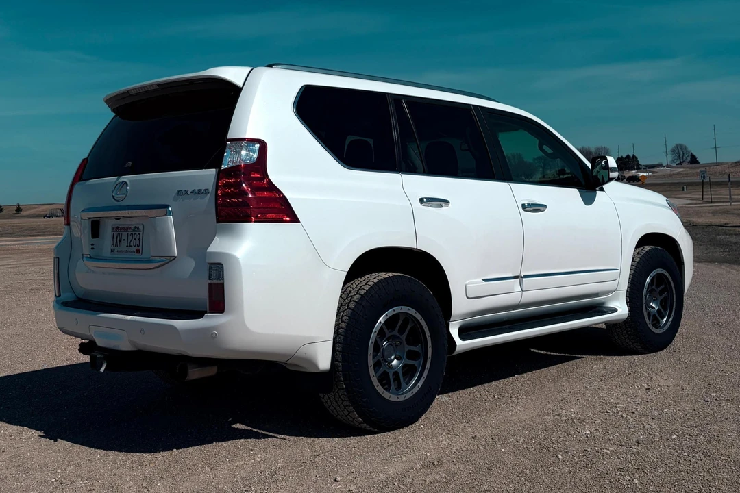 2013 Lexus GX 2nd Gen - Image 4 of 31