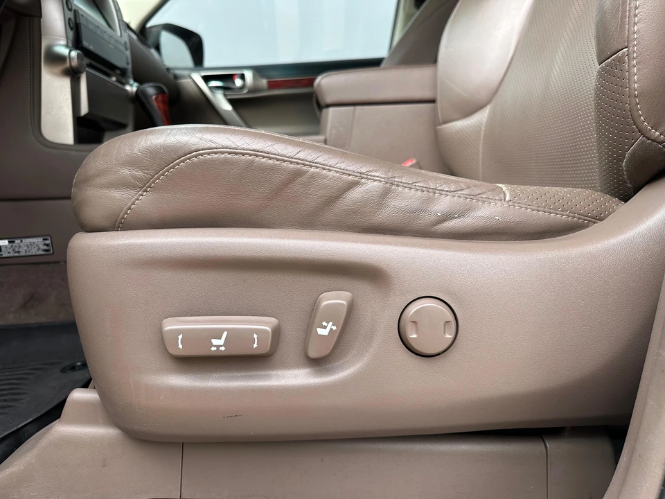 2013 Lexus GX 2nd Gen - Image 30 of 31