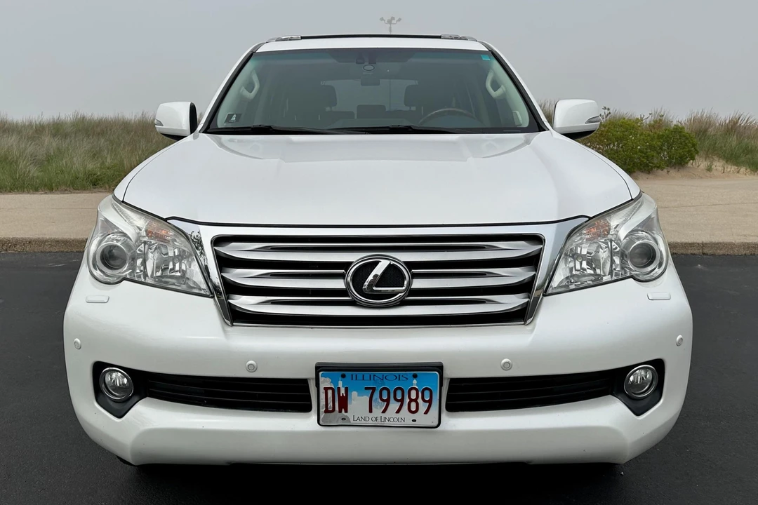 2013 Lexus GX 2nd Gen - Image 2 of 31