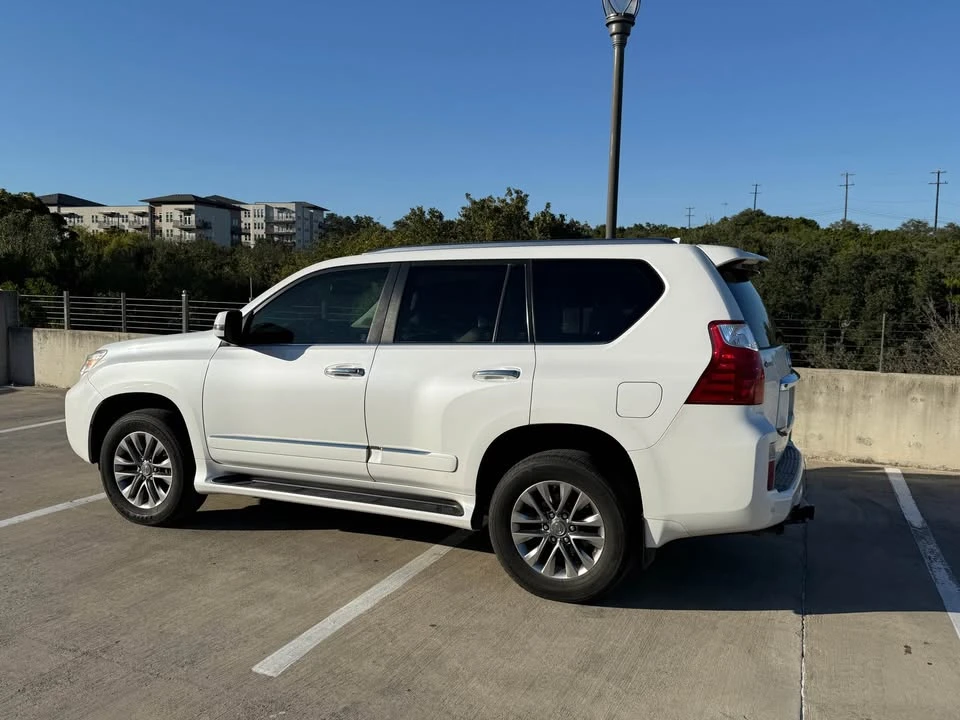 2013 Lexus GX 2nd Gen - Image 5 of 19