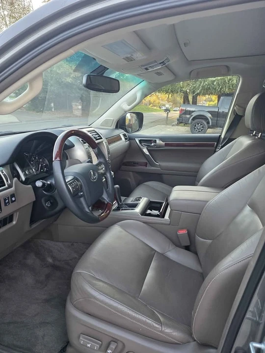 2013 Lexus GX 2nd Gen - Image 6 of 11