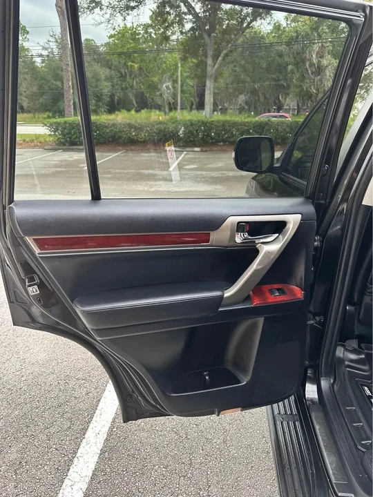2013 Lexus GX 2nd Gen - Image 11 of 17