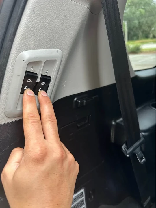 2013 Lexus GX 2nd Gen - Image 12 of 17