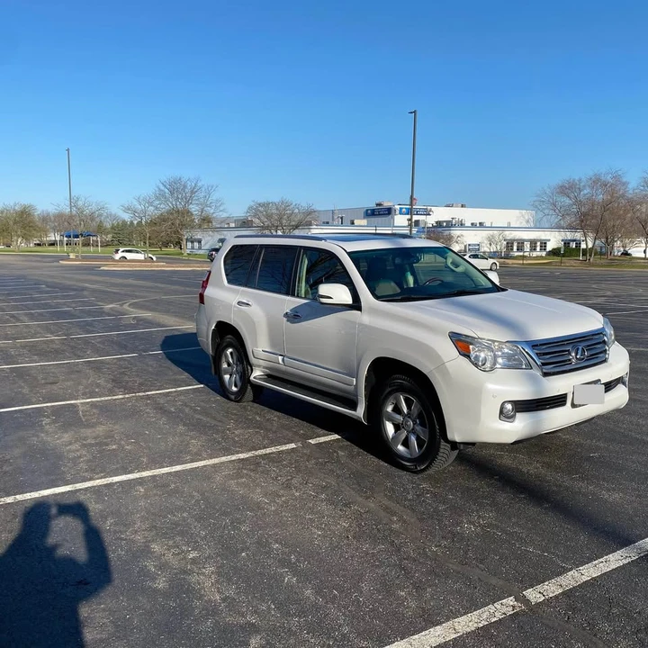 2013 Lexus GX 2nd Gen - Image 2 of 18