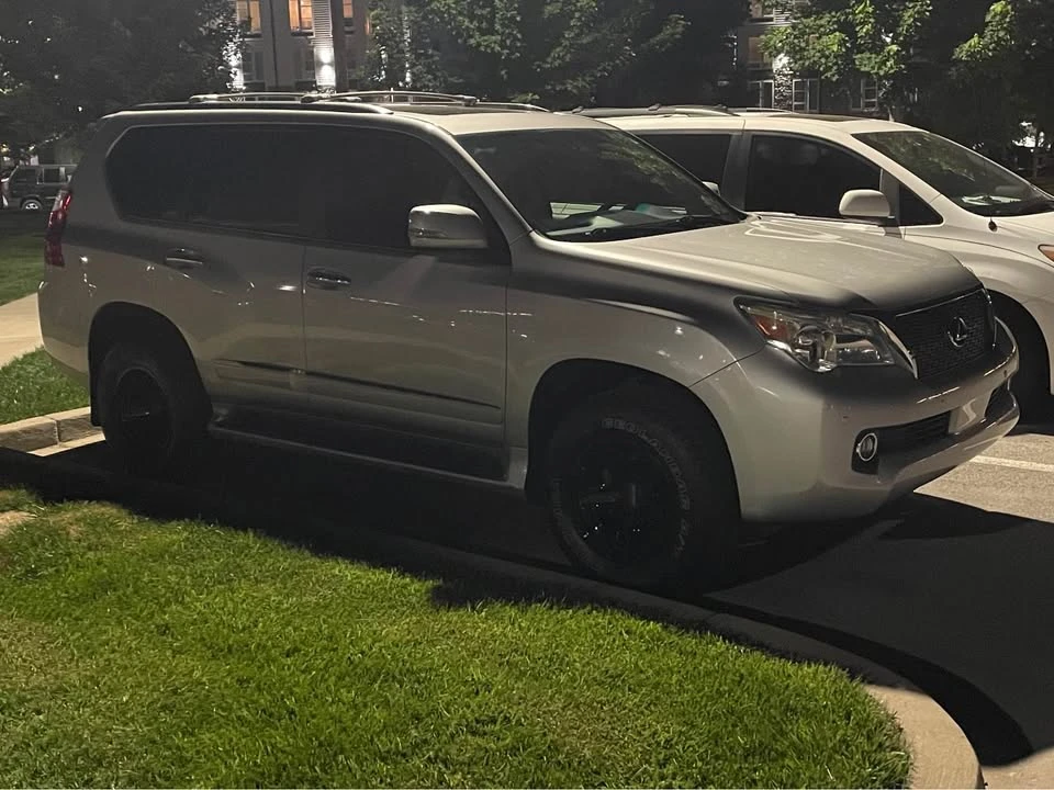2013 Lexus GX 2nd Gen - Image 2 of 14