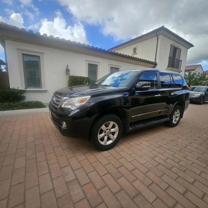 2013 Lexus GX 2nd Gen - Image 3 of 31