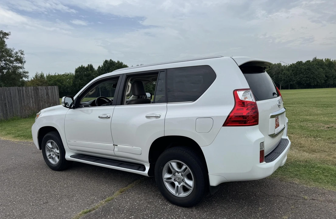 2013 Lexus GX 2nd Gen - Image 24 of 31