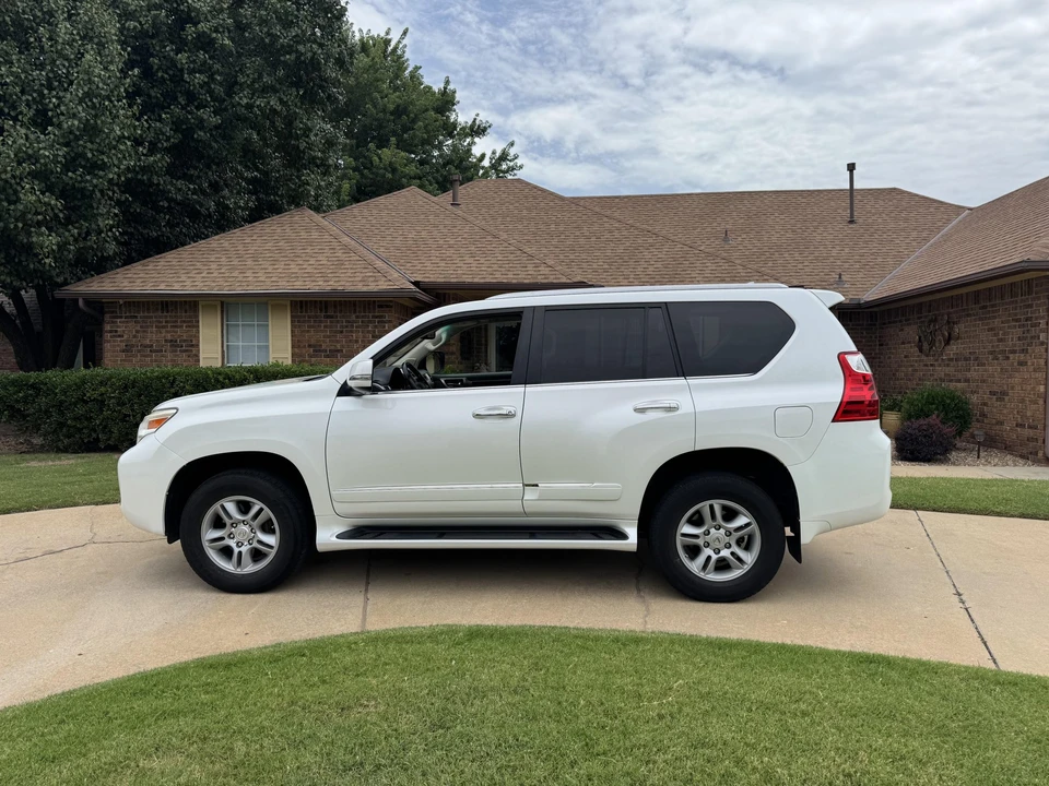 2013 Lexus GX 2nd Gen - Image 26 of 31