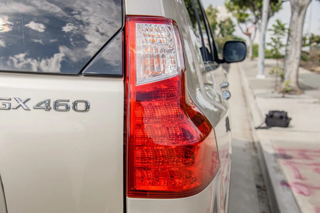 2013 Lexus GX 2nd Gen - Image 17 of 31
