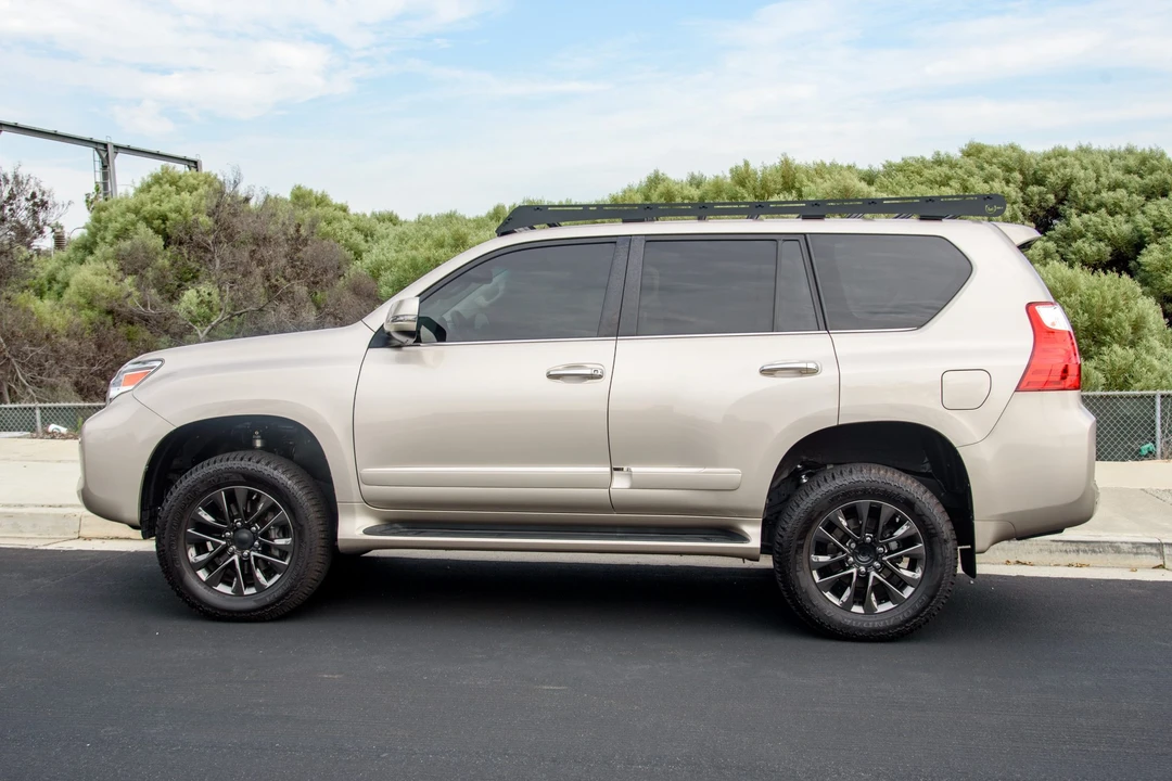 2013 Lexus GX 2nd Gen - Image 3 of 31