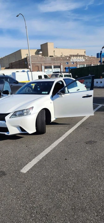 2013 Lexus GS 4th Gen - Image 9 of 10