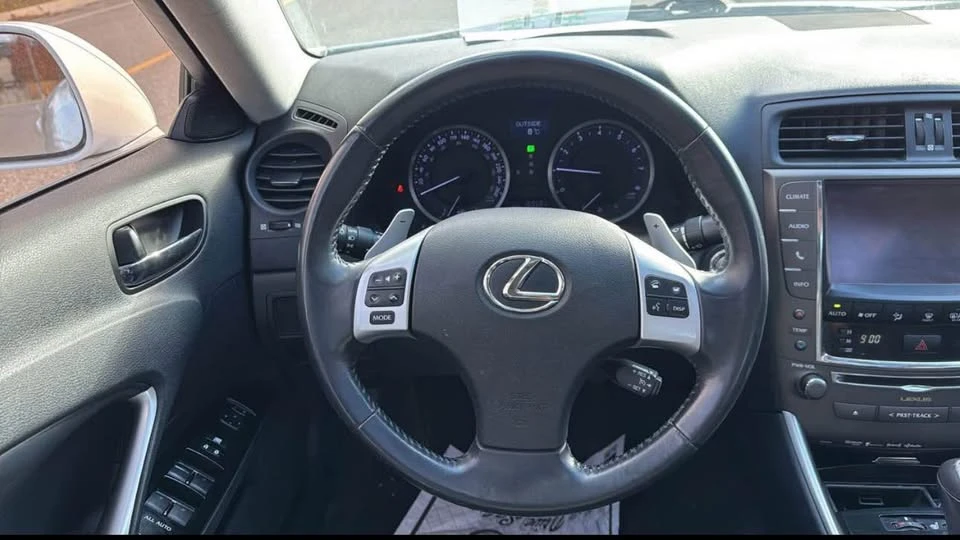 2013 Lexus IS 2nd Gen - Image 9 of 12