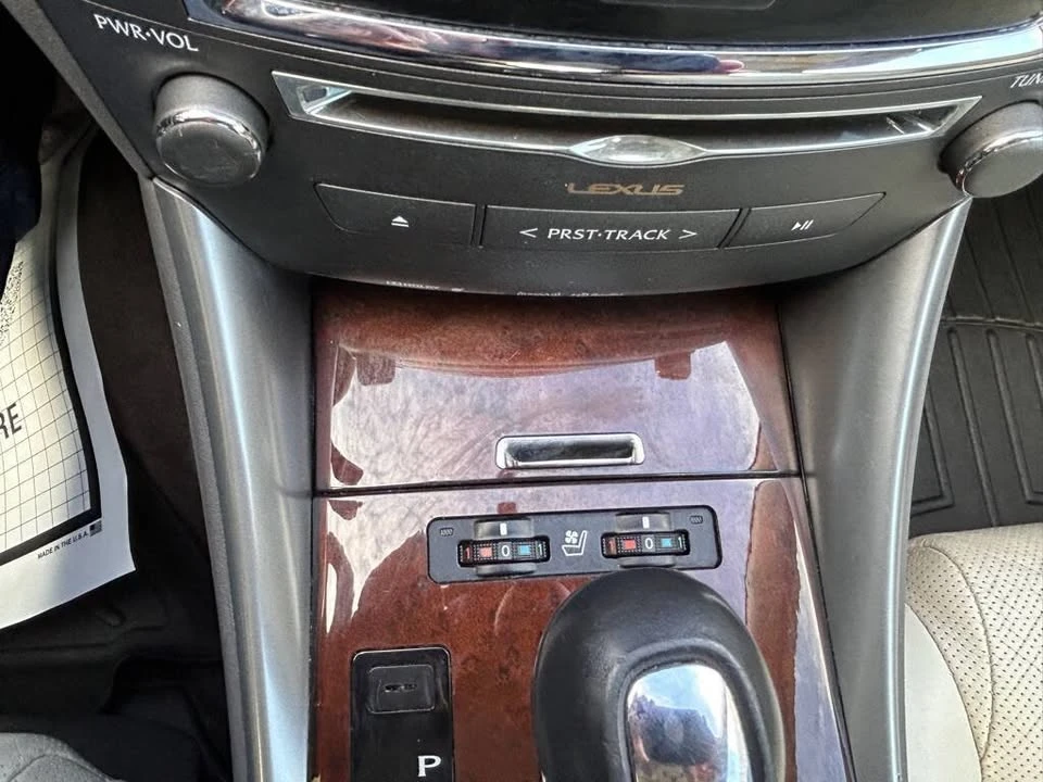 2013 Lexus IS 2nd Gen - Image 17 of 20