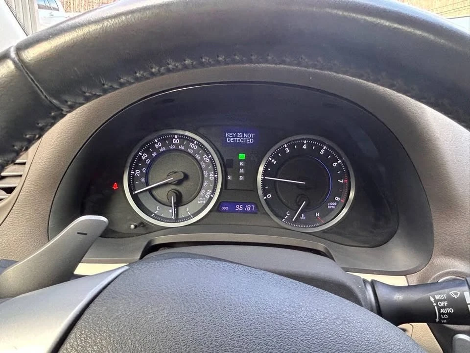 2013 Lexus IS 2nd Gen - Image 14 of 20