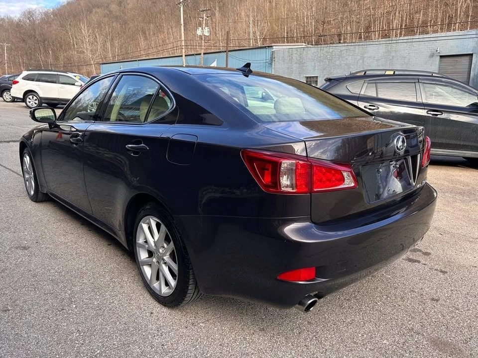 2013 Lexus IS 2nd Gen - Image 5 of 20