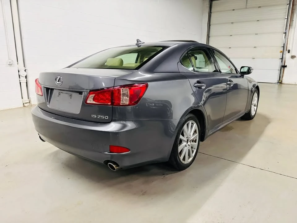 2013 Lexus IS 2nd Gen - Image 8 of 20