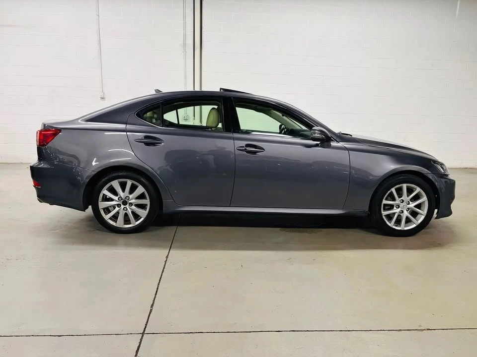2013 Lexus IS 2nd Gen - Image 9 of 20