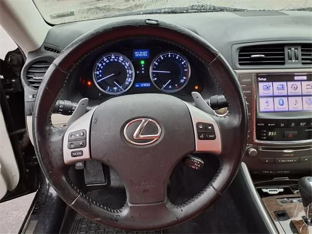 2013 Lexus IS 2nd Gen - Image 16 of 19