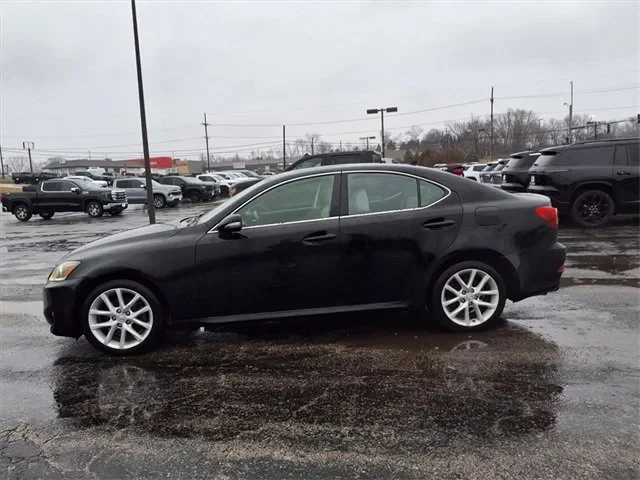 2013 Lexus IS 2nd Gen - Image 12 of 19